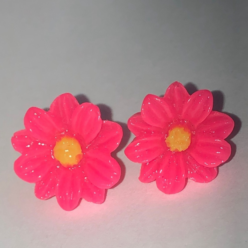Bright Pink Flower Earrings
